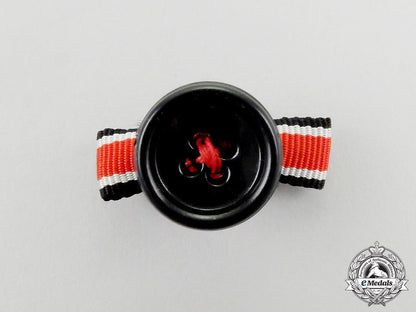 an_iron_cross1939_second_class_with_its_matching_boutonniere_cc_2746