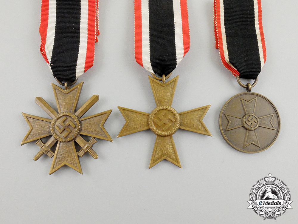 a_complete_grouping_of_three_war_merit_medals_and_second_class_crosses_cc_2923_1