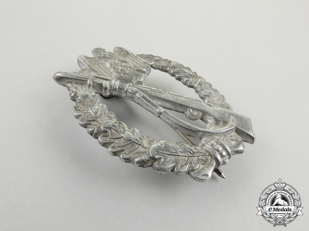 a_second_war_german_silver_grade_infantry_assault_badge_cc_2954