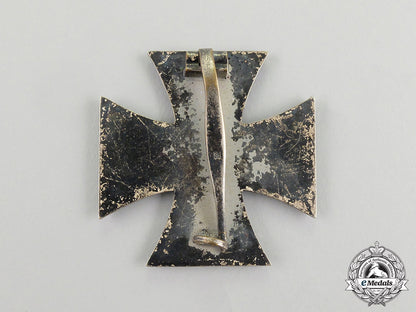 an_early_iron_cross1939_first_class_by_fritz_zimmermann_of_stuttgart_cc_3036