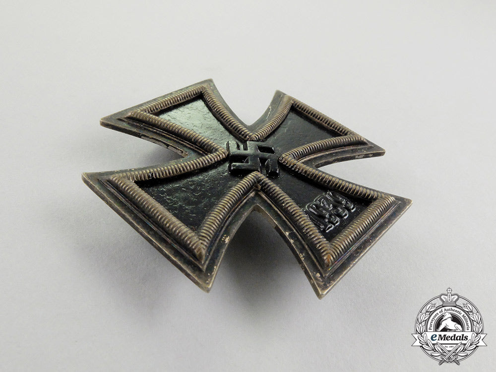 an_early_iron_cross1939_first_class_by_fritz_zimmermann_of_stuttgart_cc_3037