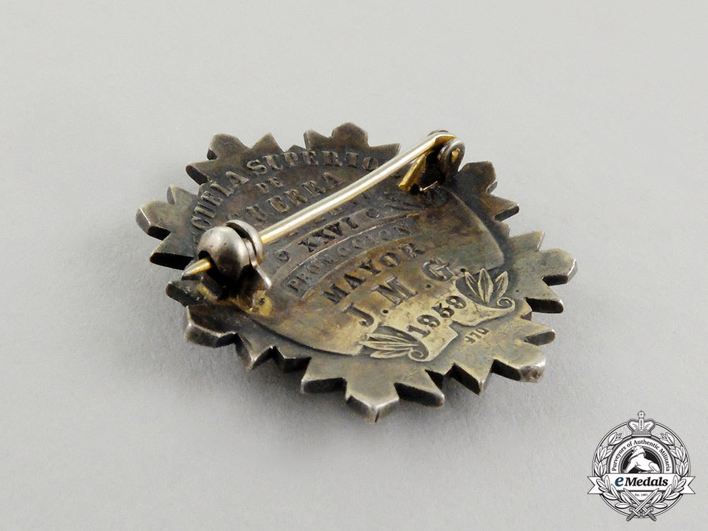 a_peruvian_superior_war_school_promotion_badge1959_cc_3140