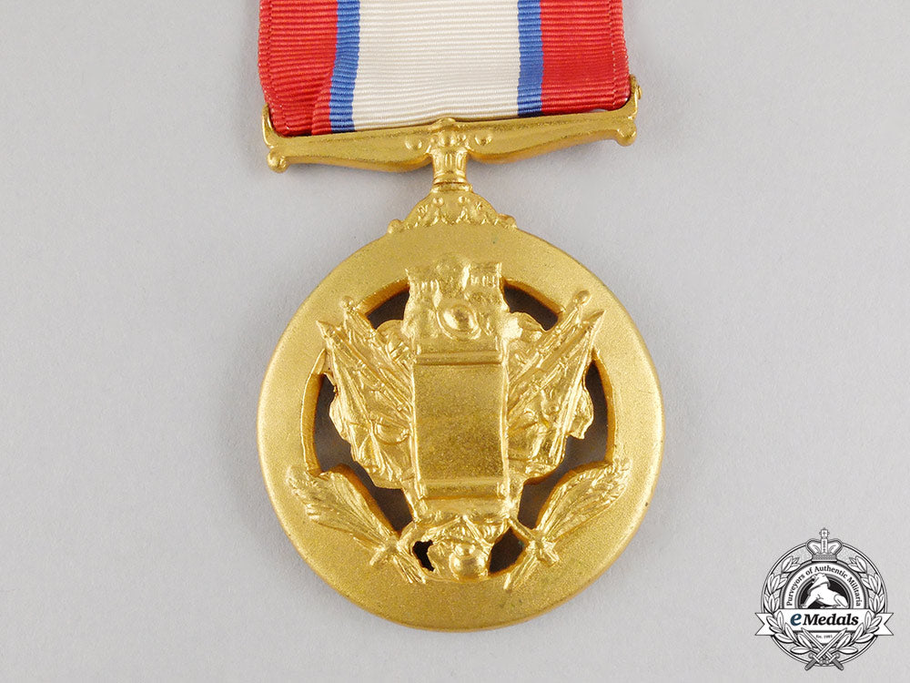 a_second_war_american_army_distinguished_service_medal;_numbered&_cased_cc_3161_1