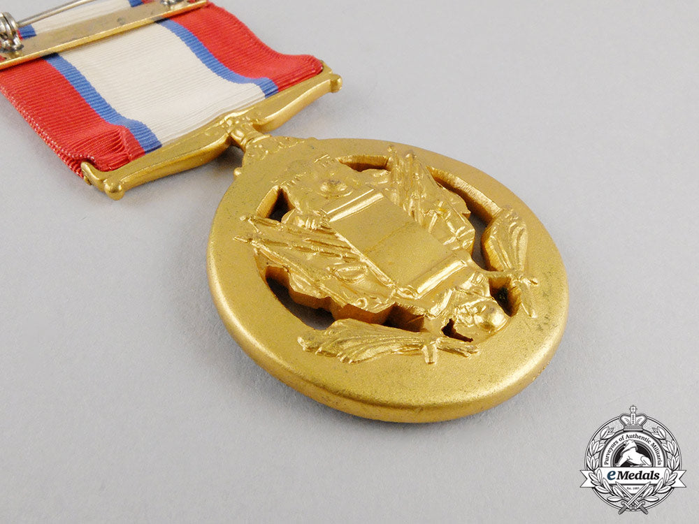 a_second_war_american_army_distinguished_service_medal;_numbered&_cased_cc_3163_1