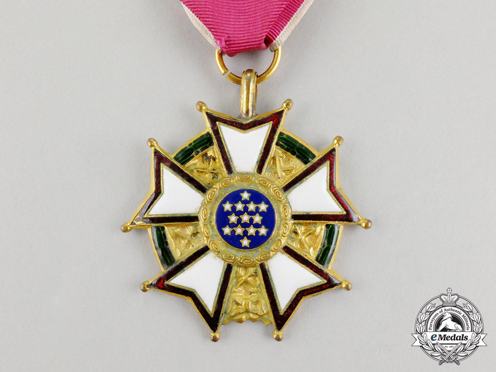 a_second_war_american_legion_of_merit;_legionnaire_grade_to_william_r._roberts_cc_3186_1