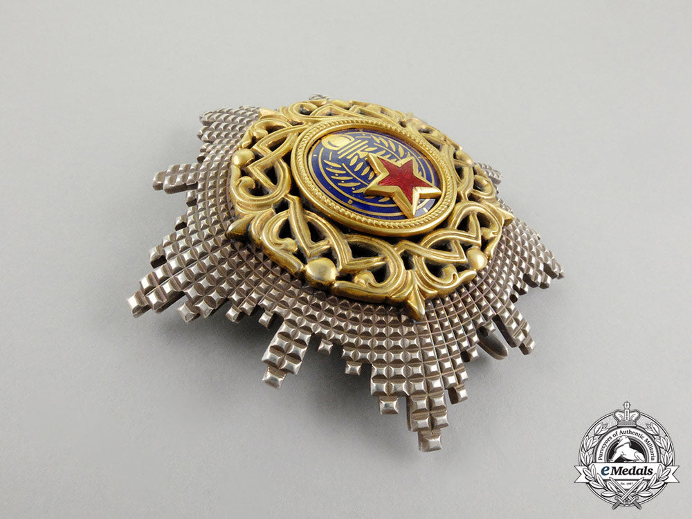 yugloslavia,_republic._a_rare_order_of_star_with_golden_wreath_cc_3308