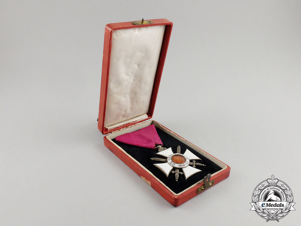 a_bulgarian_order_of_st._alexander5_th_class_with_swords_cc_3418
