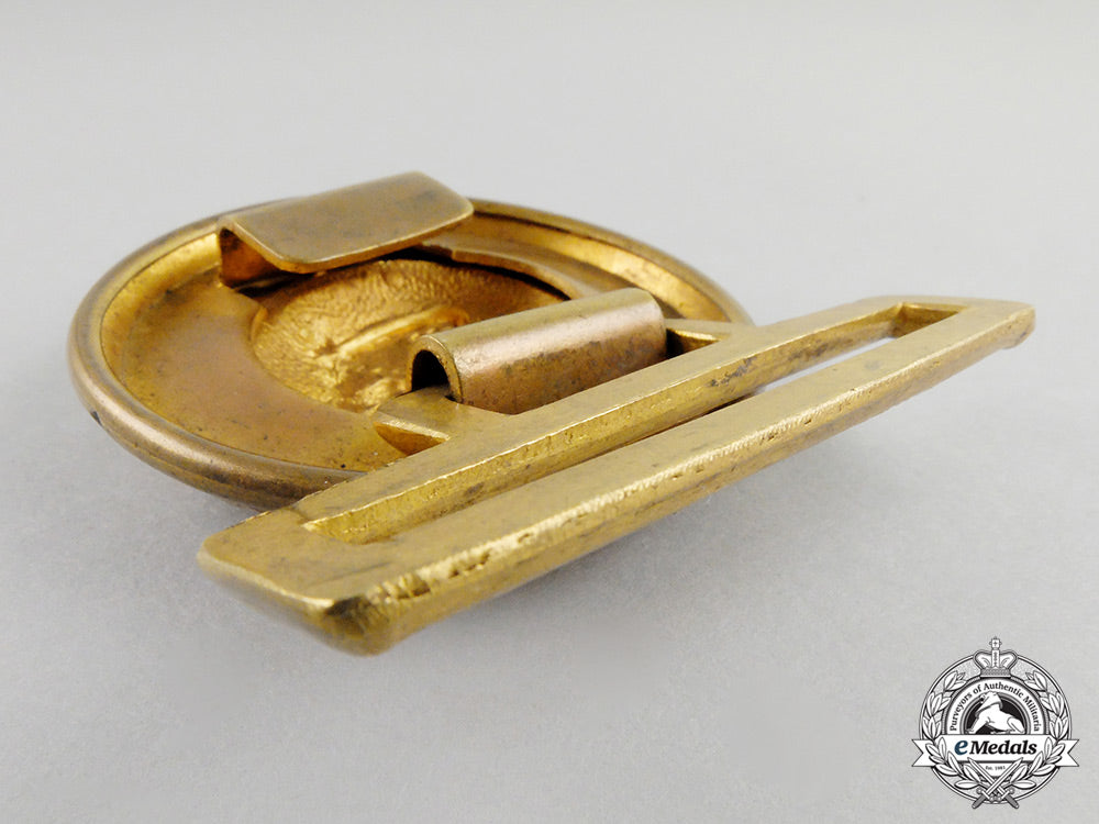 a_german_institution_administrative_official_belt_buckle_cc_3501