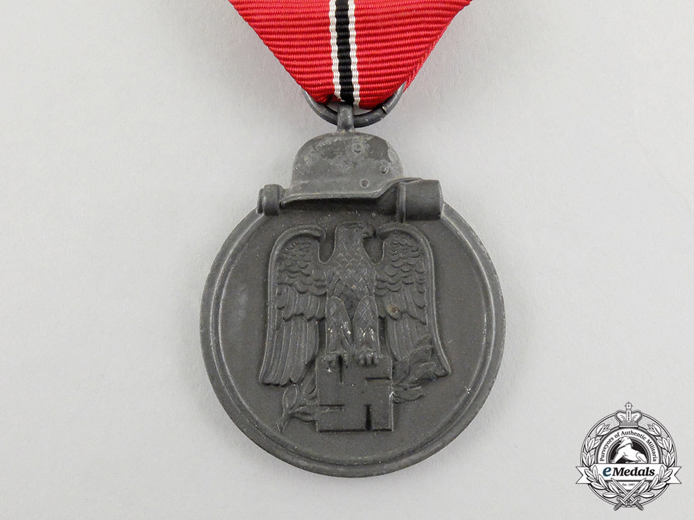 a_second_war_german_eastern_winter_campaign_medal_by_wilhelm_deumer_cc_3694_1