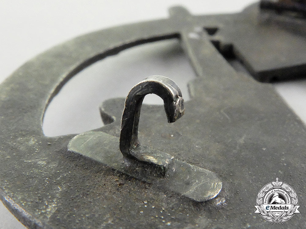 a_third_reich_wehrmacht_heer_flak_badge_cc_3819
