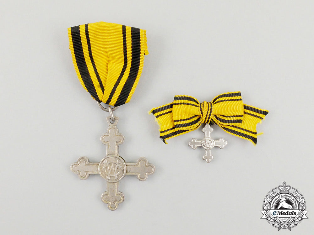 wurttemberg._a_charlotte_cross_with_miniature,_c.1916_cc_3834