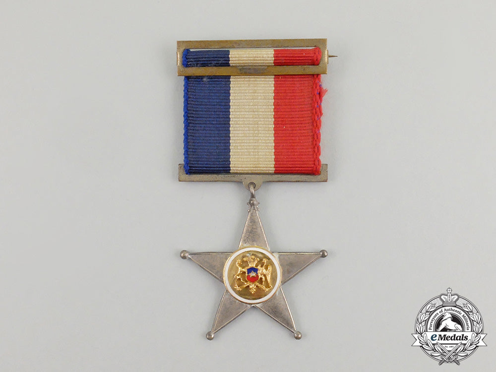 a_chilean_lone_service_star_for_ten_years'_service_cc_4098