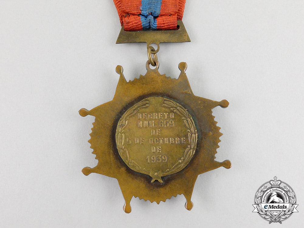 mexico,_republic._a_revolutionary_cross_of_merit;_type_i_for_fighters_against_porfirio_diaz1910-1911_cc_4202_1_1