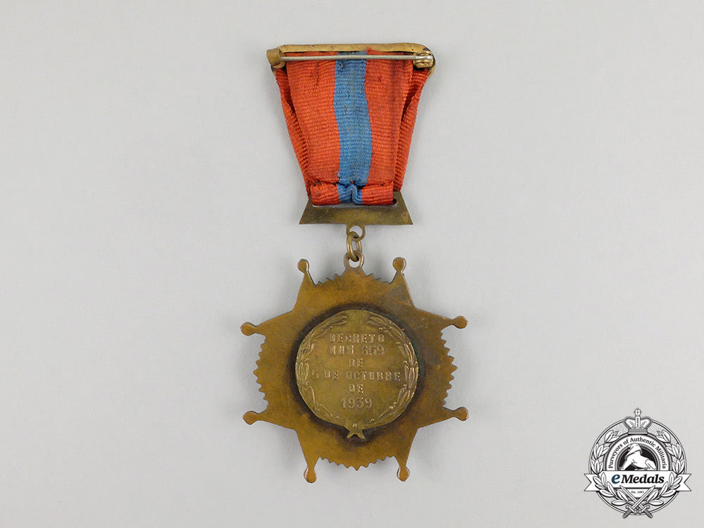 mexico,_republic._a_revolutionary_cross_of_merit;_type_i_for_fighters_against_porfirio_diaz1910-1911_cc_4203_1_1