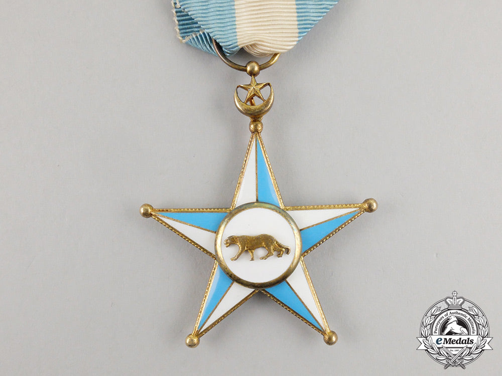 a_somalian_order_of_the_somali_star;_knight_cc_4213