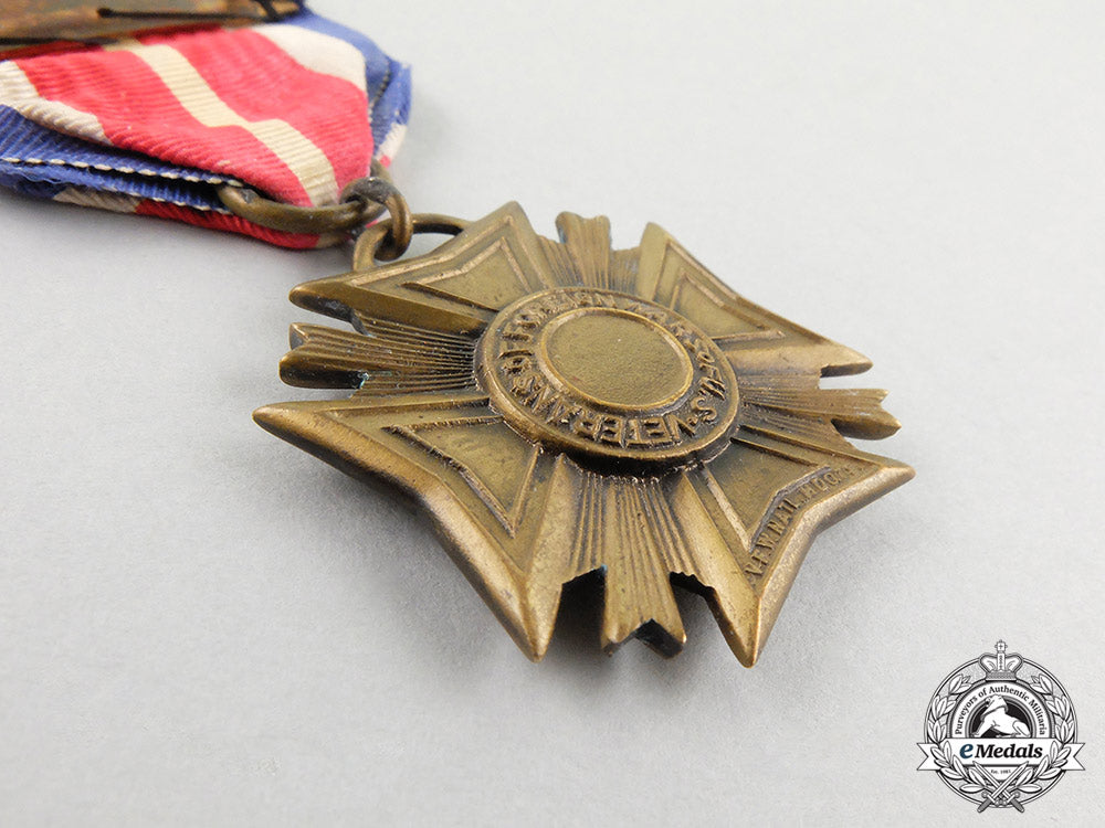 an_american_veterans_of_foreign_wars_medal_cc_4310