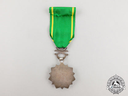 a_saudi_arabian_order_of_abdul_aziz;_knight_with_case_cc_4446