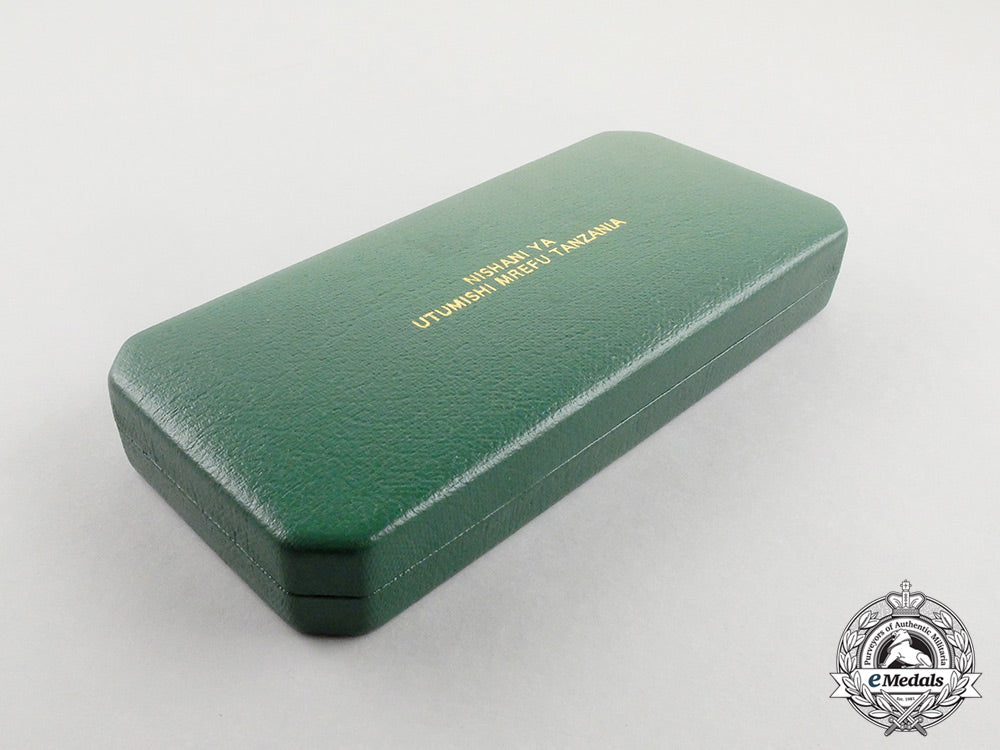 a_tanzanian_army_long_service_and_good_conduct_medal,_cased_cc_4477