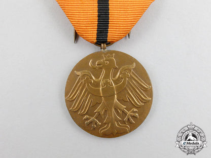czechoslovakia._an8_th_rifle_regiment_commemorative_medal1947_cc_4545