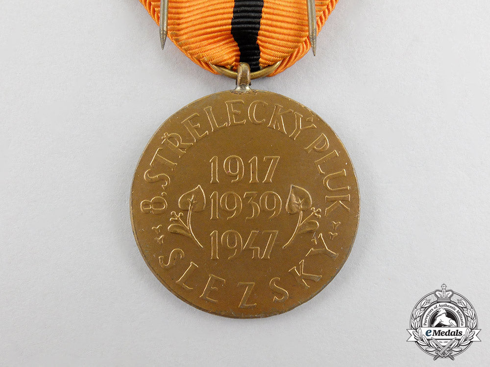 czechoslovakia._an8_th_rifle_regiment_commemorative_medal1947_cc_4546