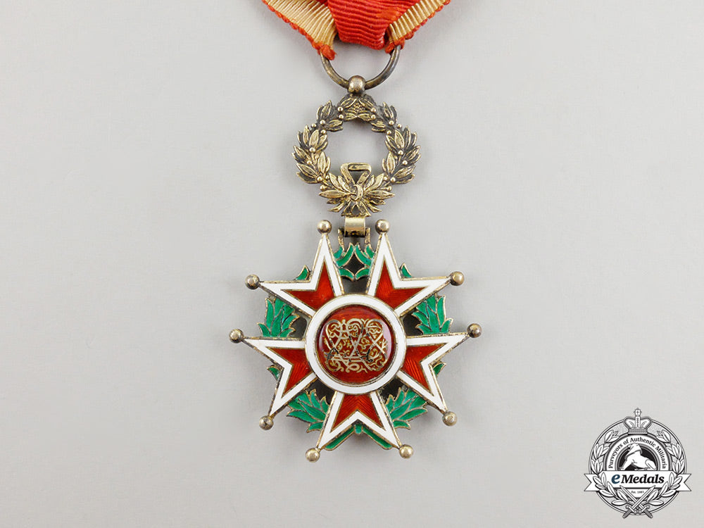 an_order_of_the_brilliant_star_of_zanzibar,_officer_by_godet_cc_4573