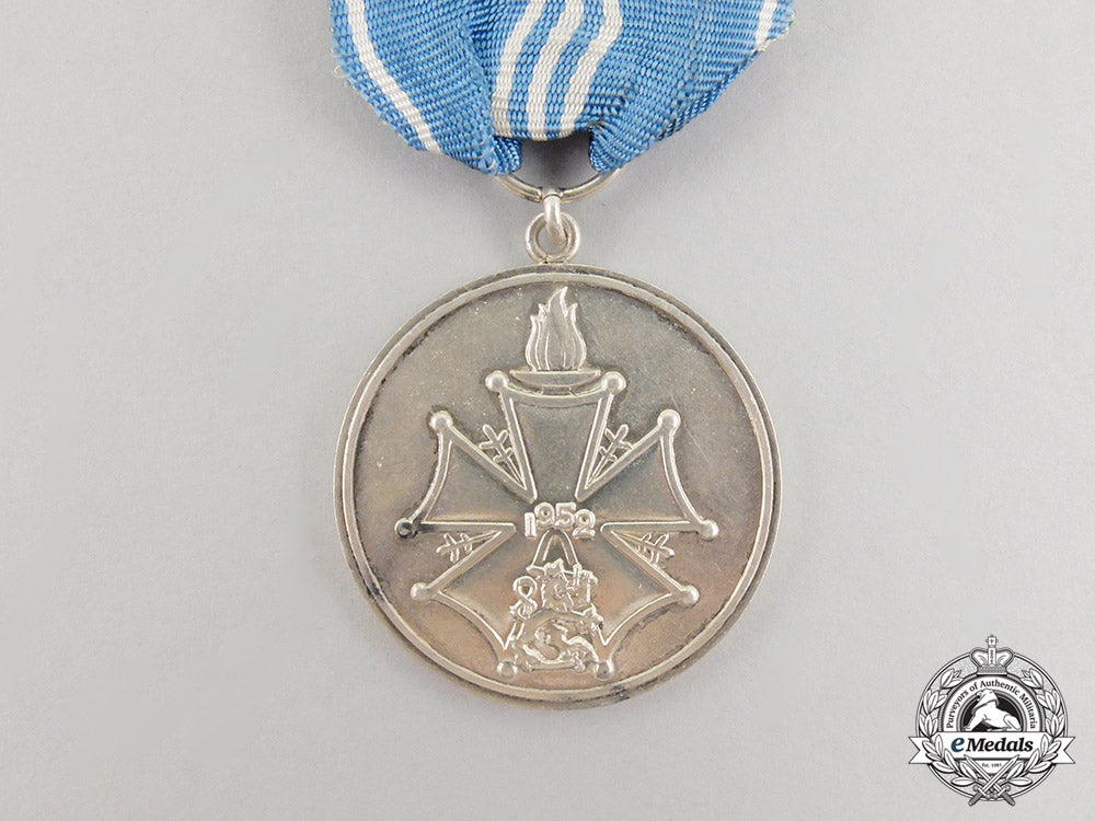 a_finnish_xv_summer_olympic_games_merit_medal1952_cc_4593_1_1