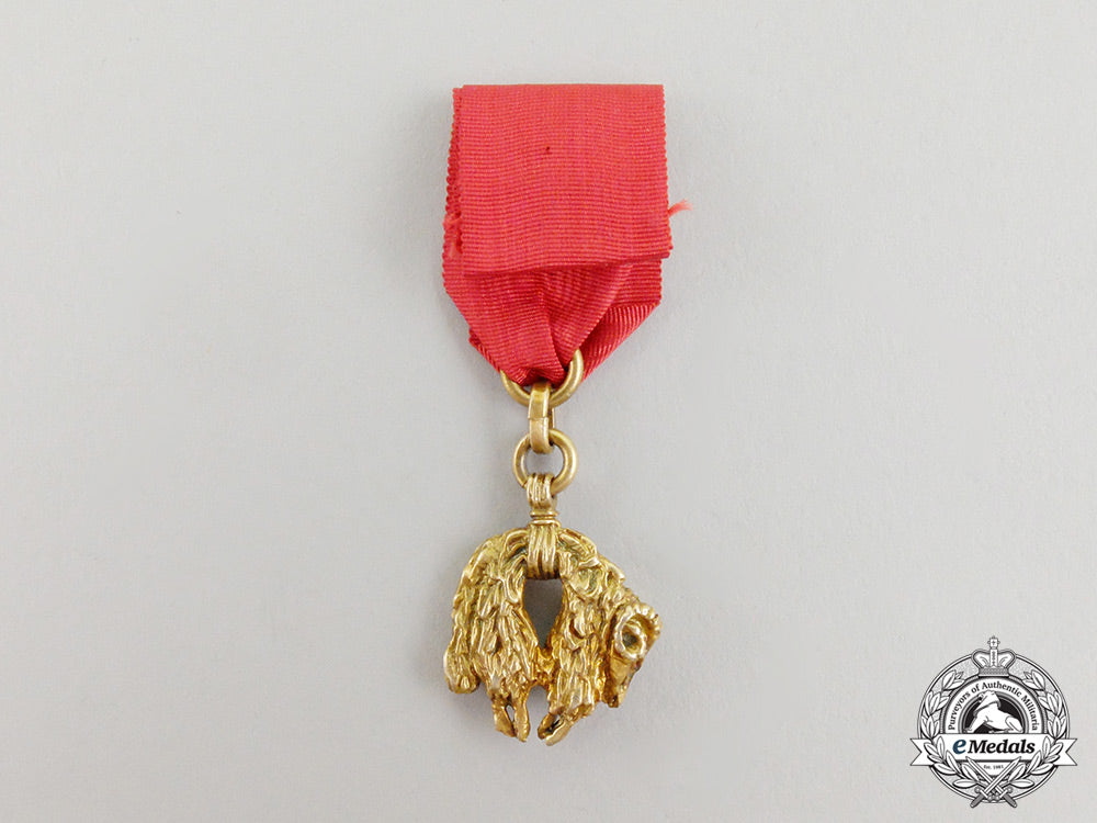 a_miniature_austrian_order_of_the_golden_fleece,_circa1880_cc_4646_1