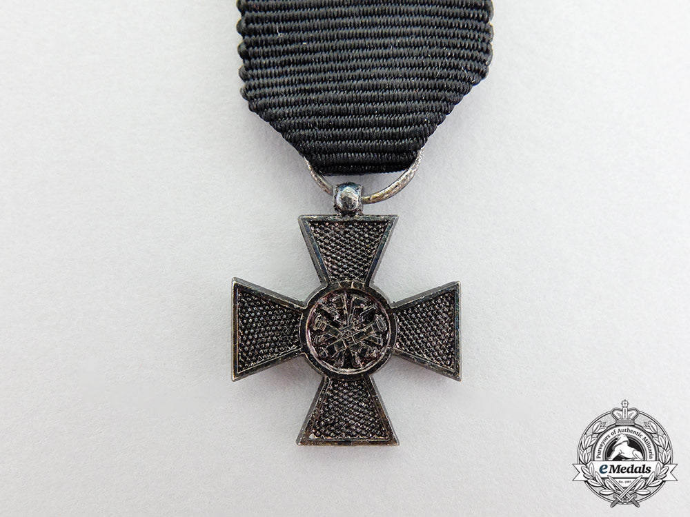 a_miniature_serbian_medal_for_the_war_against_bulgaria1885-1886_cc_4693