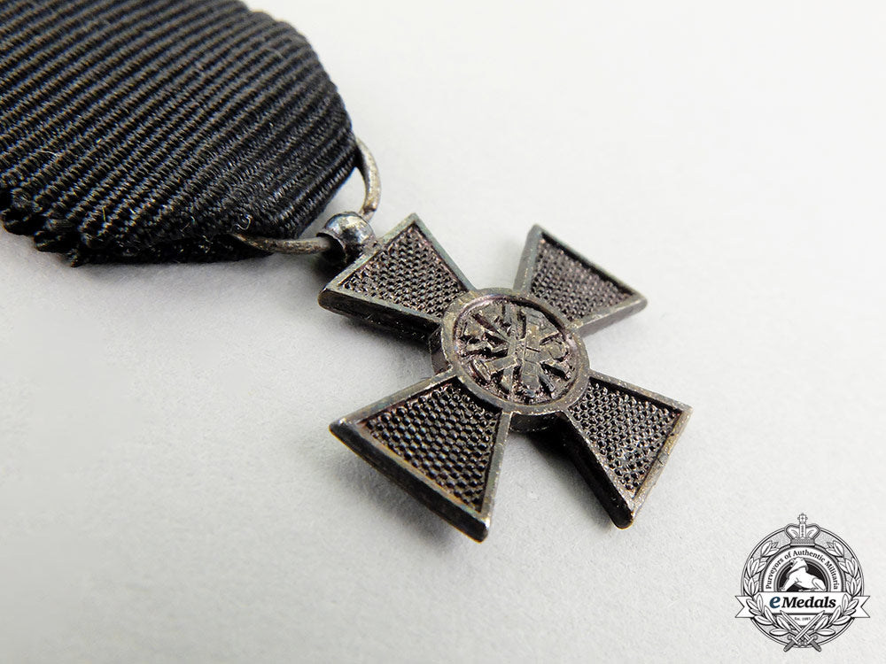 a_miniature_serbian_medal_for_the_war_against_bulgaria1885-1886_cc_4696