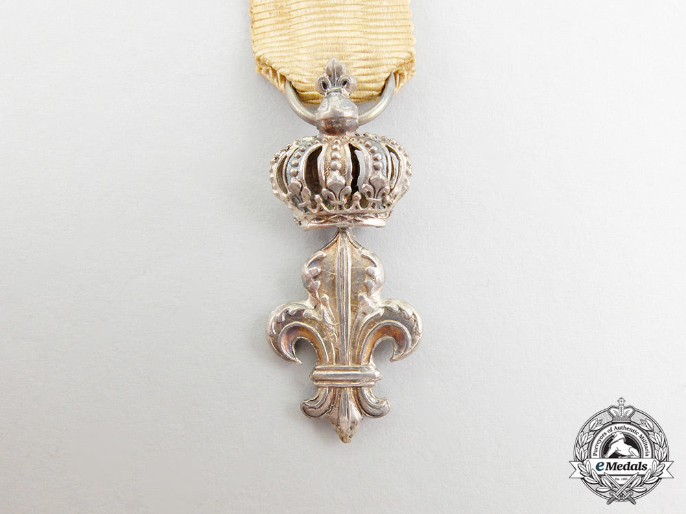 france,_napoleonic_kingdom._an_order_of_the_fleur_de_lis(_lily)_with_crown,_c.1814_cc_4772