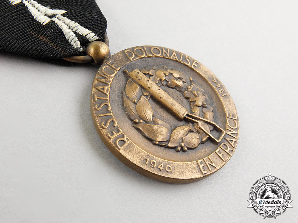 a_medal_of_polish_resistance_in_france1941-1944_cc_4789