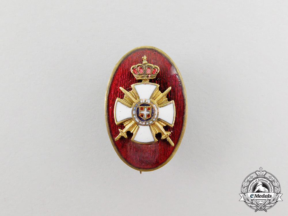 a_member’s_badge_of_the_society_of_the_serbian_order_of_star_of_karageorge_recipients_cc_4802