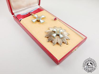 a_luxembourg_order_of_merit_of_the_grand_duchy_of_luxembourg,_grand_officer's_set_cc_4811