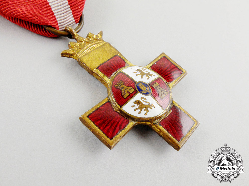 a_spanish_order_of_military_merit_with_red_distinction,1_st_class,_spanish_civil_war_period_with_franco_crown(1938-1939)_cc_4846