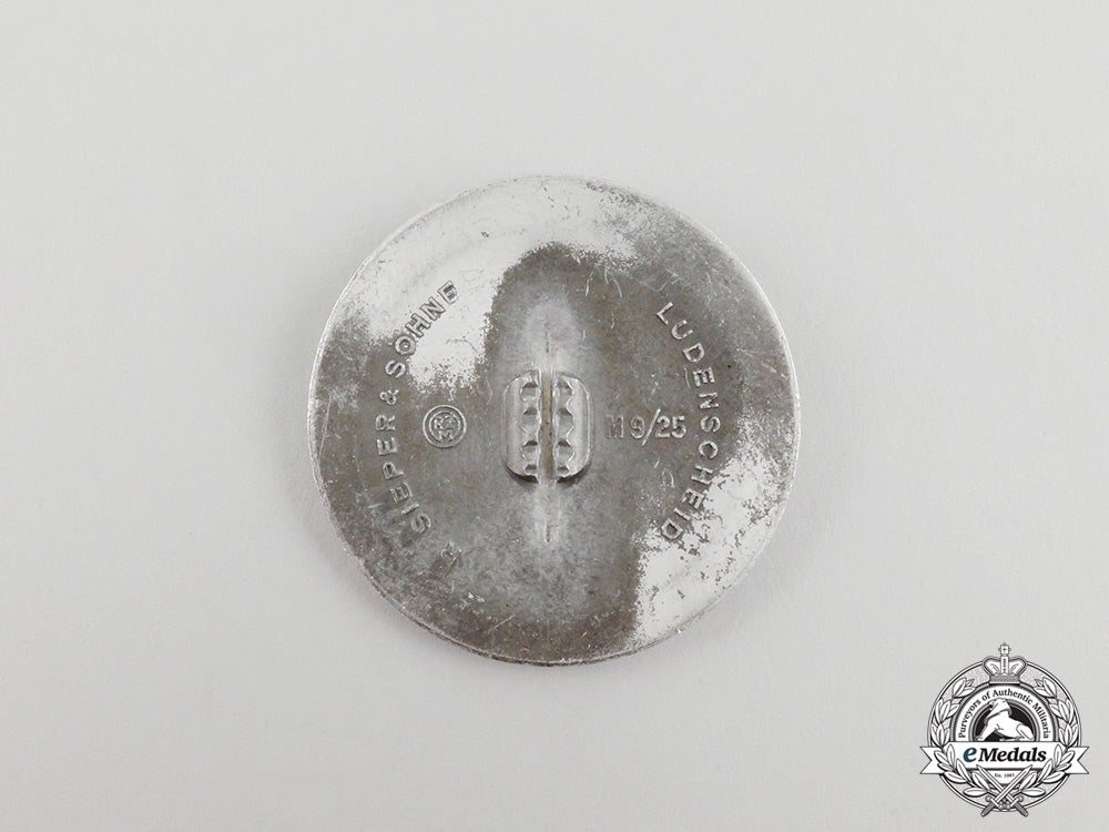a1939_hj_frankfurt_rally_badge_by_richard_sieper&_söhne_cc_4925