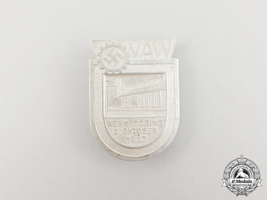 a1937_opening_ceremony_of_the_vaw_aluminum_factory_in_töging_badge_by_deschler&_sohn_cc_4991