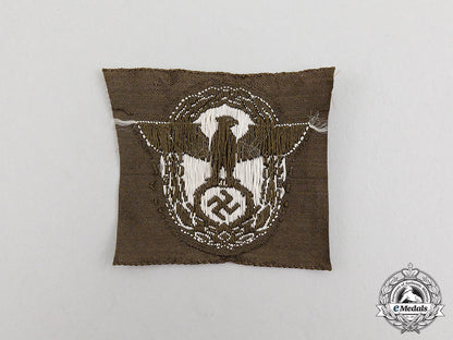 a_mint_and_unissued_eastern_people’s_police_m43_overseas_cap_insignia_cc_5012