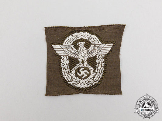 a_mint_and_unissued_eastern_people’s_police_m43_overseas_cap_insignia_cc_5013