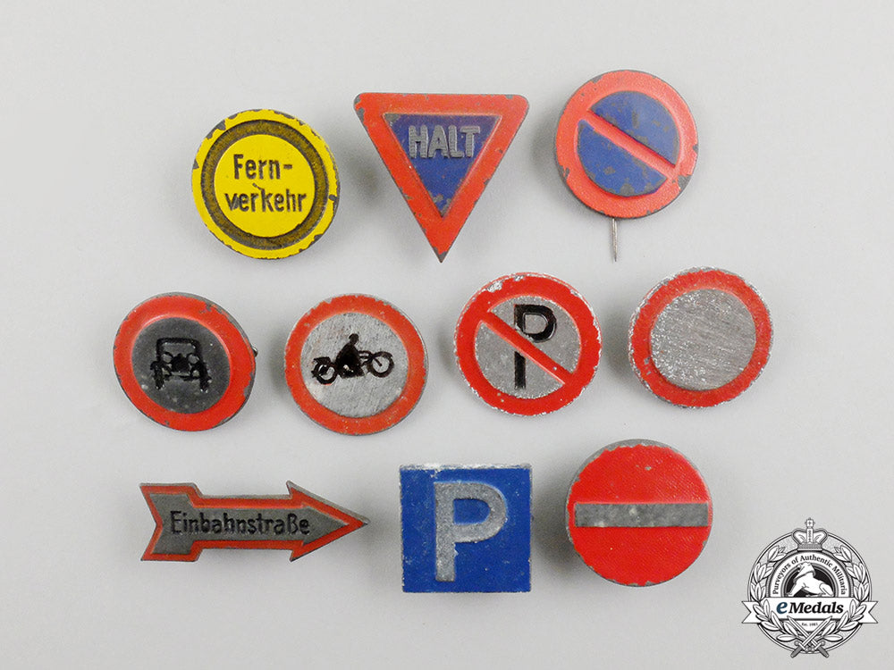 Reich Sign Ten Third Reich Period German Traffic Sign Awareness Badges – eMedals