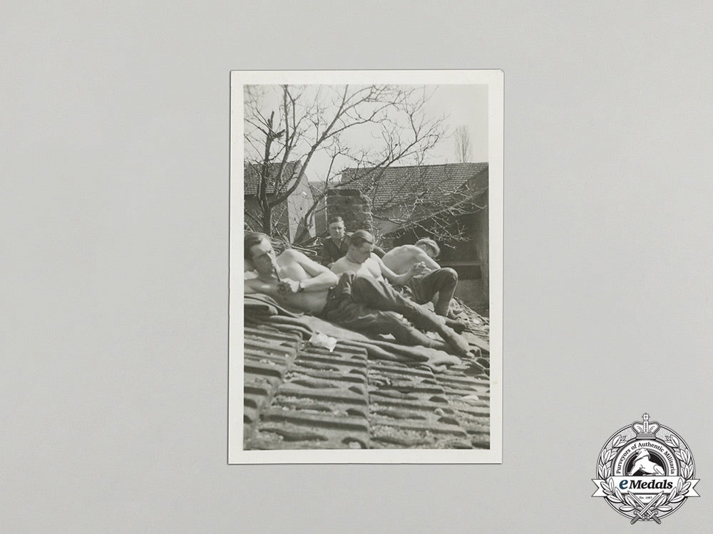 a_feldwebel’s_collection_of15_wartime_photos,_including_lt._wonde(_kc)_cc_5689