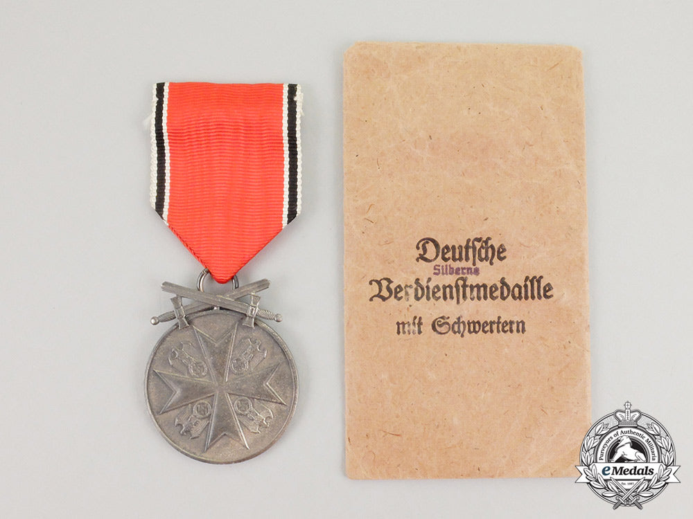 germany,_third_reich._an_order_of_the_german_eagle,_silver_merit_medal_with_swords_cc_5861