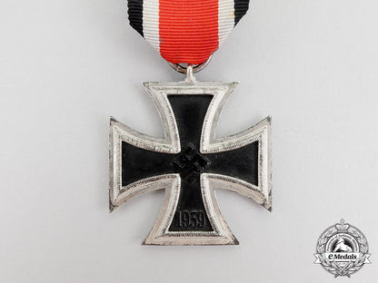 an_iron_cross1939_second_class_with_its_matching_boutonniere_cc_5956