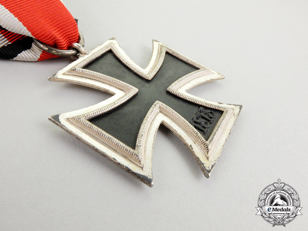 an_iron_cross1939_second_class_with_its_matching_boutonniere_cc_5960