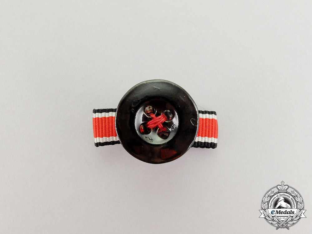 an_iron_cross1939_second_class_with_its_matching_boutonniere_cc_5962