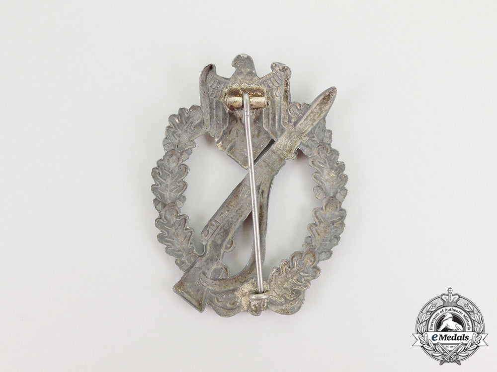 a_second_war_german_silver_grade_infantry_assault_badge_cc_6105
