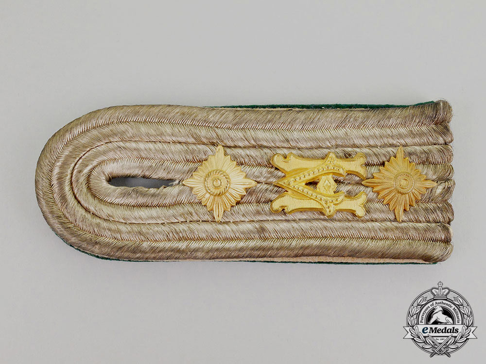 a_first_war_german_administrative_personnel_shoulder_board_cc_6127