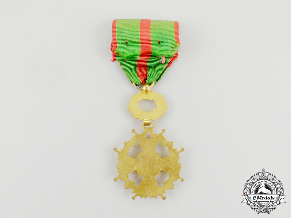 france,_iii_republic._a_grand_silver_medal_of_philanthropic_merit_with_case,_by_bacqueville_cc_6362