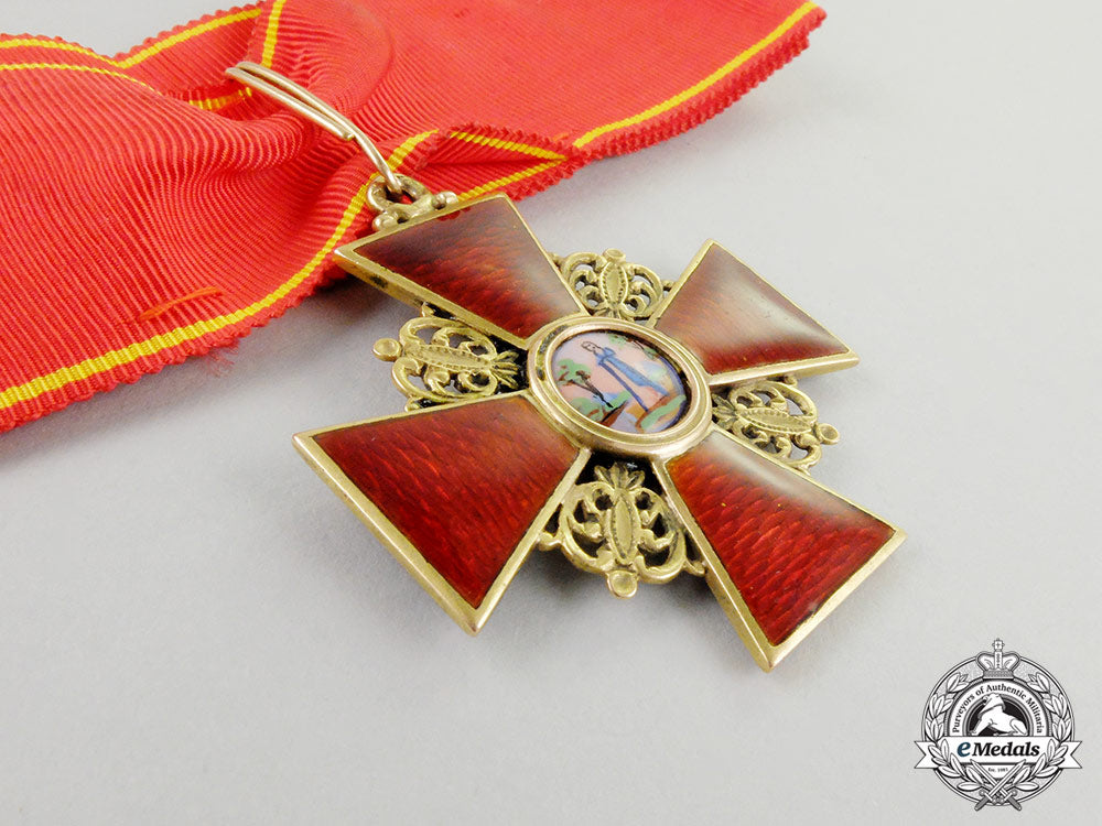 an_imperial_russian_order_of_st._anne,2_nd_class_neck_badge,_civil_division_in_gold_cc_6403_1