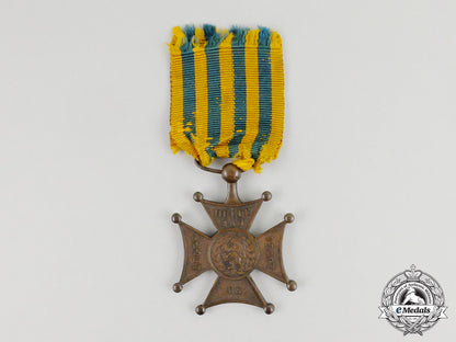 a_dutch_lombok_cross1894_cc_6463