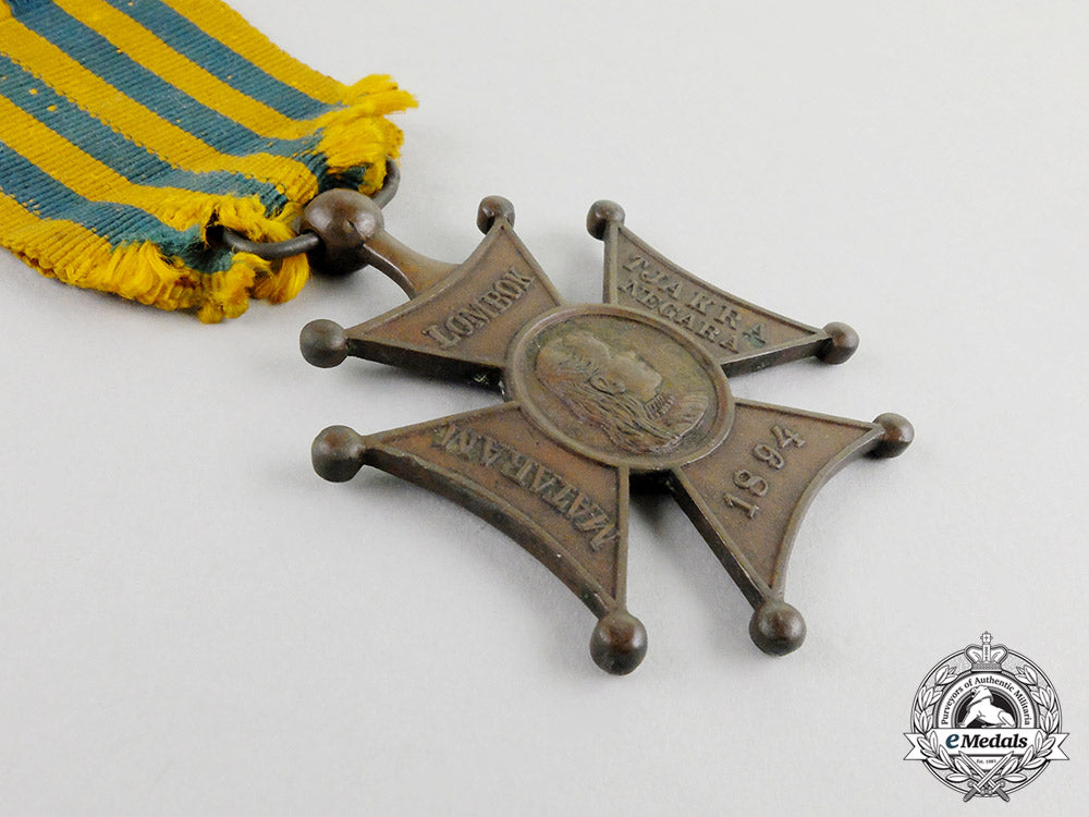 a_dutch_lombok_cross1894_cc_6464